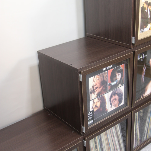 LPレコード収納 | アクリル付き扉 | おしゃれなキャビネット