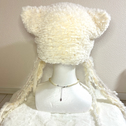 キャットヤーンで編んだふわふわ猫耳ニット帽〈白猫〉 ニット帽