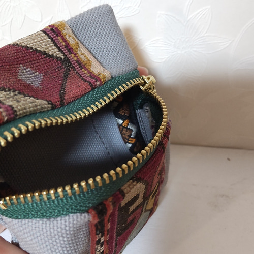 ミニポーチ：トルクメニスタン(古刺繍) ポーチ Nunonone 通販 18435890