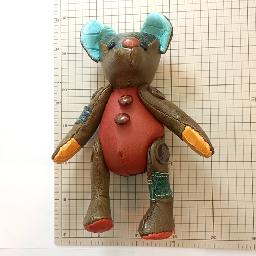 世界に1つ レザーテディベア/本革 ワニ革 クロコダイル プレゼントに