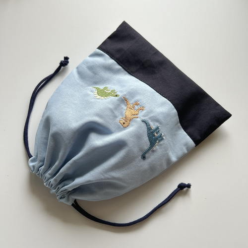 給食袋・25×20】名入れ可・恐竜の刺繍・男の子・コットン・入園