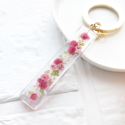 キーホルダー】花彩（かさい）赤色 お花のキーホルダー レジン