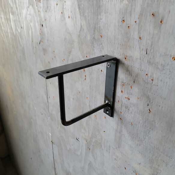 アイアン職人】重厚感のあるアイアンブラケット 吊り看板バー③ 【公式