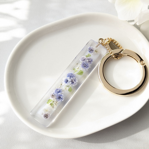 キーホルダー】花彩（かさい） 青色 お花のキーホルダー レジン