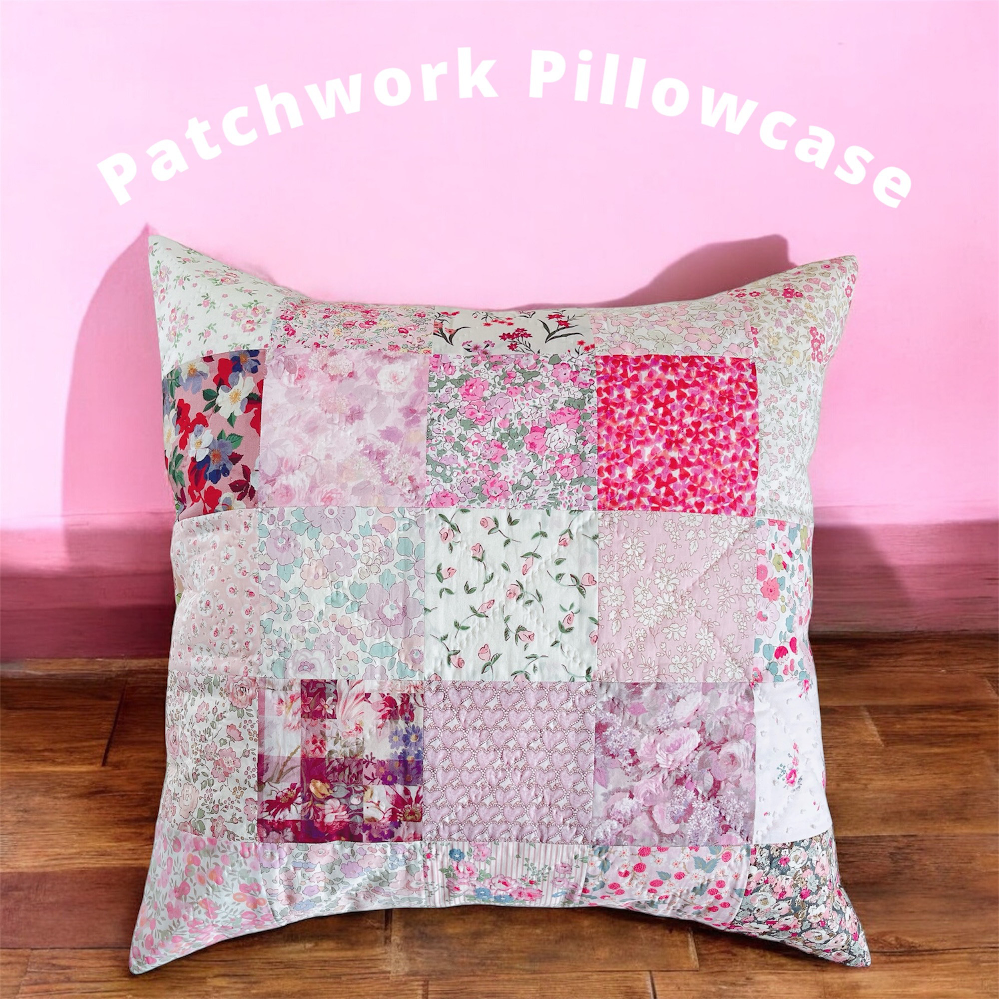 リバティプリントで作ったパッチワークキルトのクッションカバー① ピンクパープル系