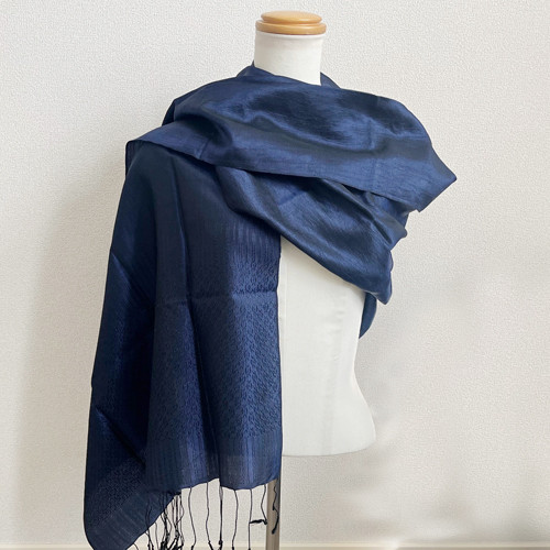 カンボジアシルク 伝統柄クメール織り・ネイビーブルー