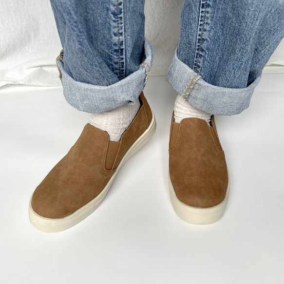 非常適合日常穿著。寬鬆側邊鬆緊帶懶人鞋 3452 第9張的照片