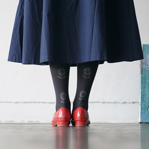 クリスマス限定 タイツ２足セット ウエストゴム調整 マタニティ対応　アランマスタード プランターチャコール 11枚目の画像