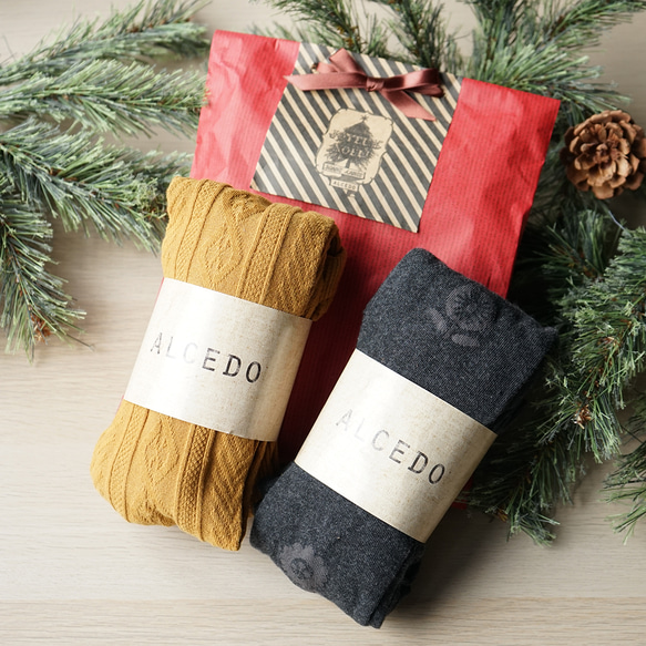 クリスマス限定 タイツ２足セット ウエストゴム調整 マタニティ対応　アランマスタード プランターチャコール 1枚目の画像