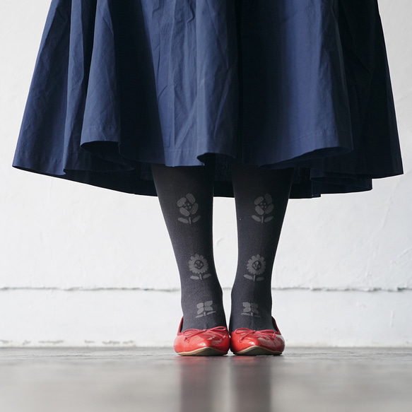 クリスマス限定 タイツ２足セット ウエストゴム調整 マタニティ対応　アランマスタード プランターチャコール 12枚目の画像