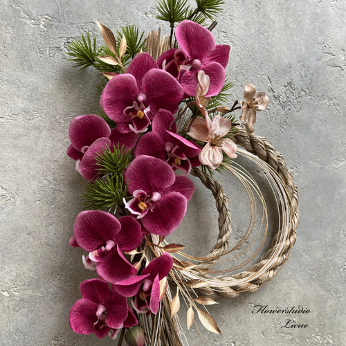 しめ縄】ピンク紫の胡蝶蘭とハナミズキのお正月飾り とっても華やか