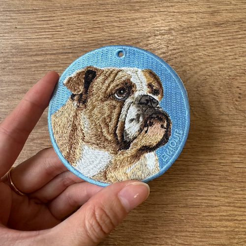 キーホルダー 刺繍 ブルドッグ 誕生日 犬 キーチェーン プレゼント