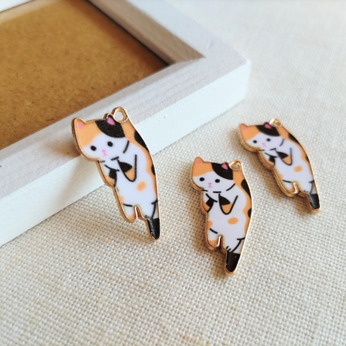 ハンドメイドねこチャーム　12個 ⑤ 楽天市場】【2個入り】エポチャーム 鈴 りぼん 猫 全4種 BLAZE 商用