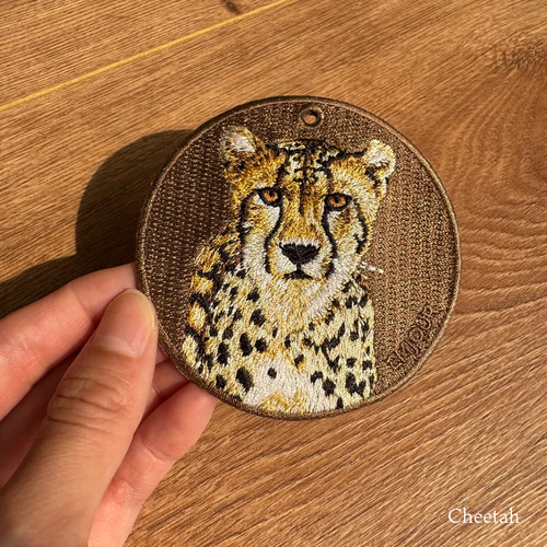 赤ちゃんチーター ヒョウ ぬいぐるみ キーホルダー ぬいぐるみ