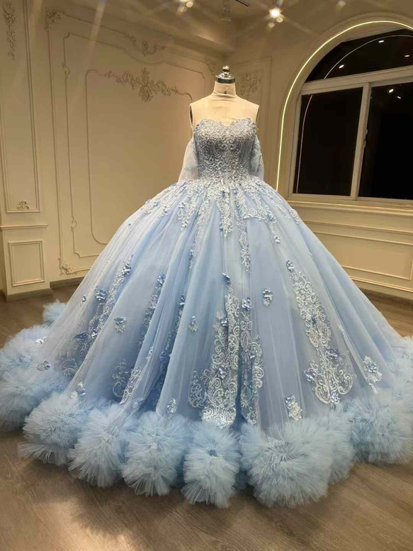 セール 美品 カラードレス ブール 水色 チュール 送料込み 見逃さない！カラードレス 爽やかなブルー ふわふわチュール