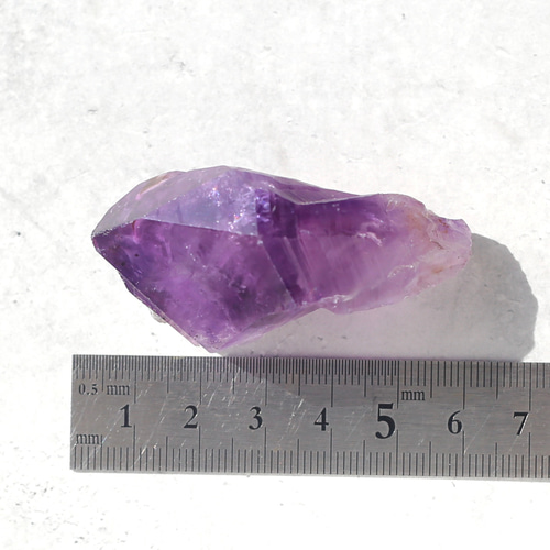 アメジスト ポイント 原石 単結晶 希少 紫水晶 鉱物 天然石 水晶