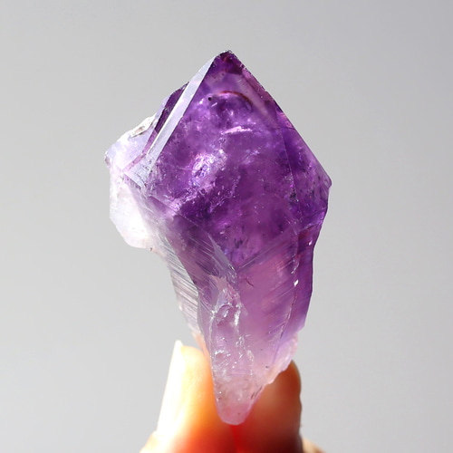 アメシスト原石 子持ちアメシスト 結晶 6kg アメジスト ポイント 原石 単結晶 希少 紫水晶 鉱物 天然石 水晶