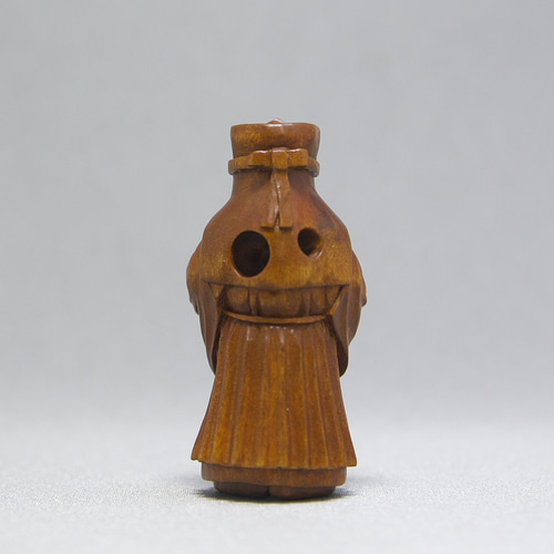 鹿の角　ナス置物 彫刻 根付 鹿の角 ナス置物 彫刻 根付