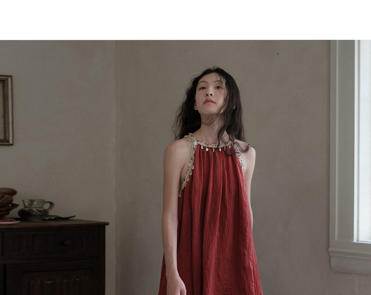 重工レッドスカート、首掛け、肩出し、袖なしワンピース、リゾート風ロングスカート、レディース