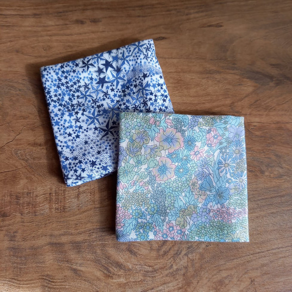 ハンドメイド８重ガーゼハンカチ　リバティ（ベッツィ）、リネン、レース ハンドメイド8重ガーゼハンカチ リバティ（ベッツィ）、リネン、レース