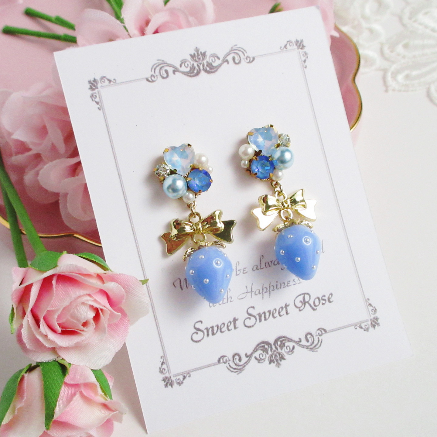 新作＊Heart Bijou & Strawberry ～Blue～ イヤリング ピアス ハート  