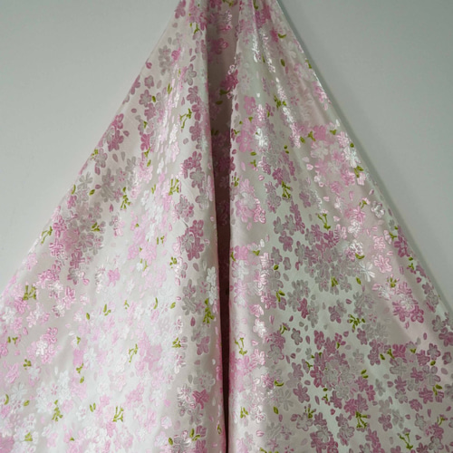 小花が可愛いピンクの小紋 ee738d694d2d73e7c6b9b0e28c8ff5