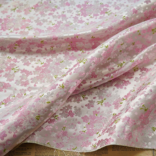 小花が可愛いピンクの小紋 とにかく可愛い‼️友禅風 辻が花小紋 化繊 単衣 くすみブルー系