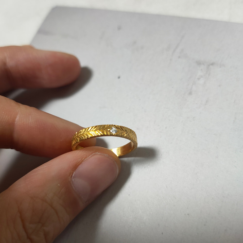 10号 真鍮リング 彫り 石留 デザイン ゴールドリング ハンドメイド