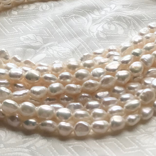 雲の真珠 481 鰯雲のバロックパール【1連40㌢】6×7ミリ 白 高品質淡水真珠