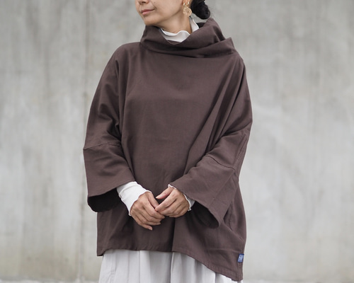 ふわっと起毛コットン/ポンチョ風トップス/ブラウン ブラウス isica