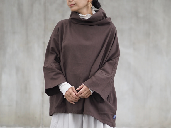 ふわっと起毛コットン/ポンチョ風トップス/ブラウン ブラウス isica