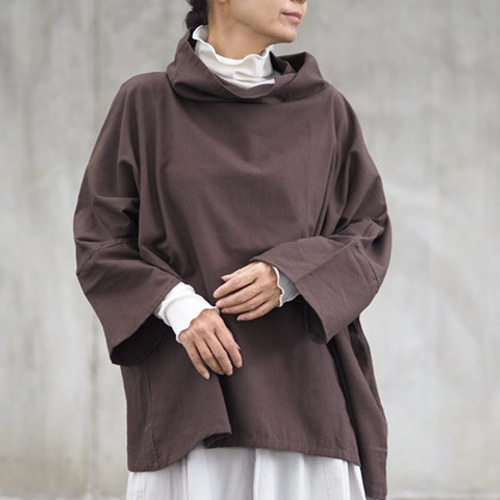 ふわっと起毛コットン/ポンチョ風トップス/ブラウン ブラウス isica