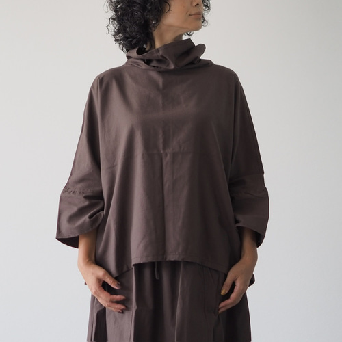 ふわっと起毛コットン/ハイネック、ポンチョ風トップス/ブラウン