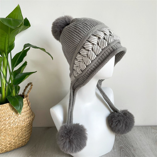 編み物 防寒 秋冬 耳当て付きニット帽子 ポンポン付き キャップ minnie