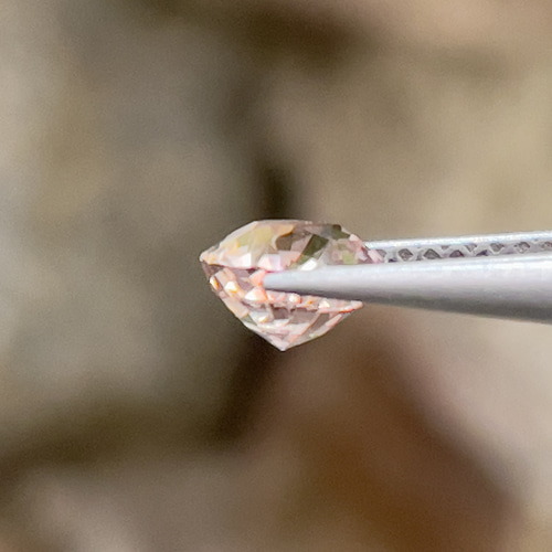 トルマリン ピーチ 天然トルマリン ルース 1.15 カラット オーバル