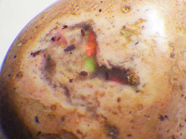 カンテラオパール・５（14.65ct）