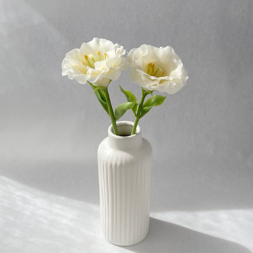 販売済の作品】やさしく透ける クリーム色のトルコキキョウ 2本セット