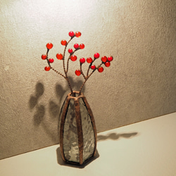 アンティークなステンドグラスのコロンと一輪挿し（お花付き） 2枚目の画像