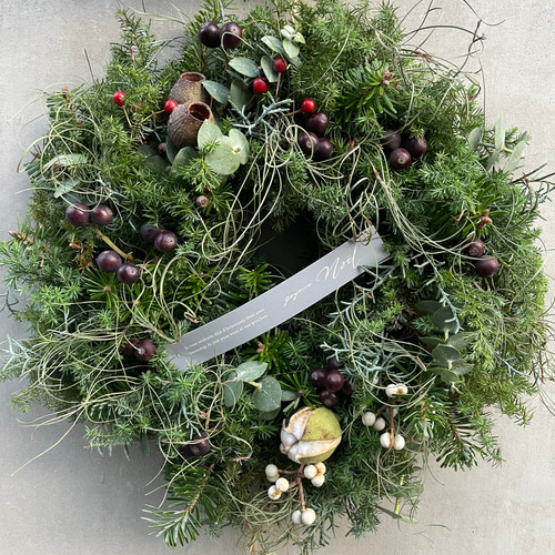 ふわもことベルのクリスマスリース