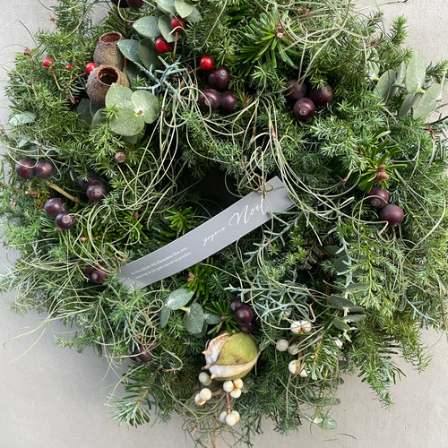 ふわふわとベルのクリスマスリース リース 826days 通販｜Creema 