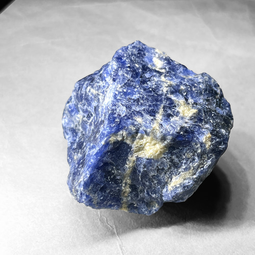 sodalite / ソーダライト原石 B 天然石 N.st 通販 18442972｜Creema