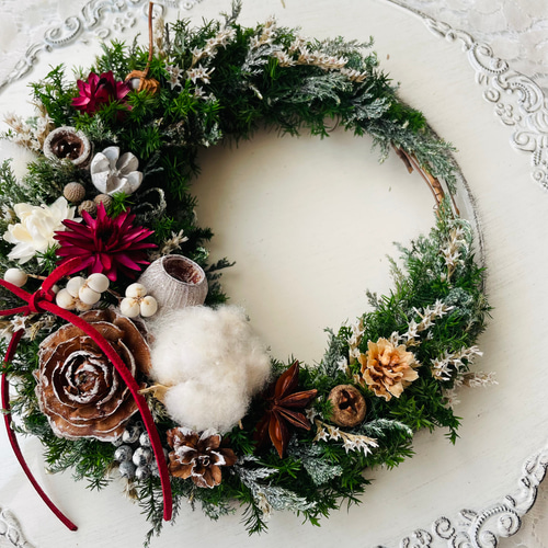 長く楽しめるプリザーブドフラワー クリスマス三日月リース リース