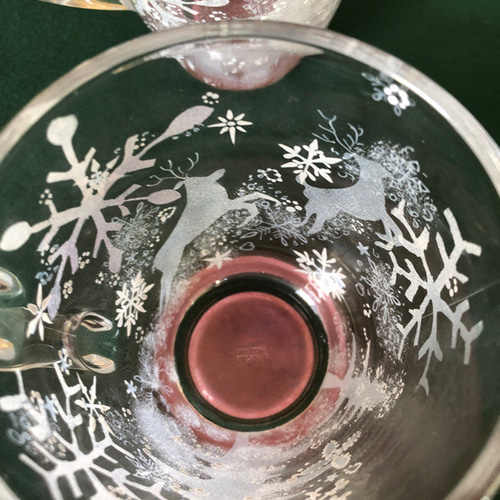 Christmas！トナカイと雪の結晶のマグカップ/温かいのもok マグカップ