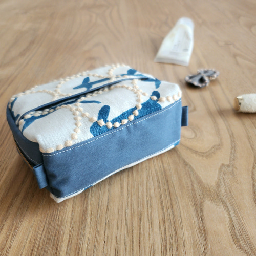 専用♩✨【横長マチ付きポーチ】runrunrun ベージュ✨　ミナペルホネン 横長マチ付きポーチ】runrunrun ベージュ✨ ミナペルホネン