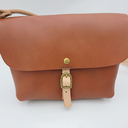 ロエベ(Loewe) ヒールポーチ スモール レディース レザー ショルダー 