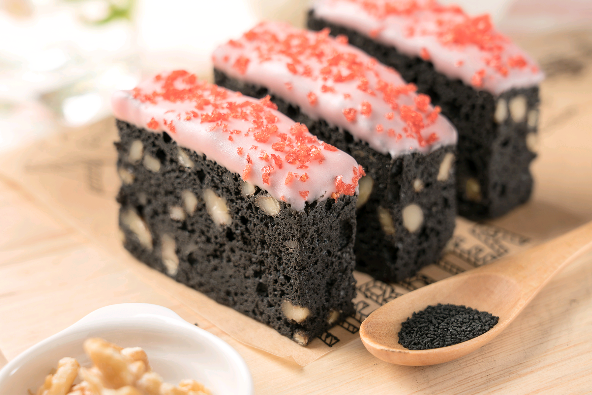 【Creema限定  送料無料】『米粉☆腸活ブラウニー』(15個入り)～活性炭入りスイーツ〜、ギフト