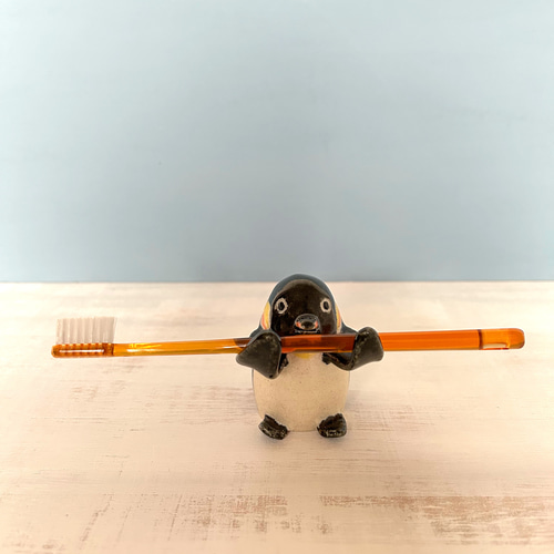 ペンギンの歯ブラシ立て その他置物 imuk 通販 18445040｜Creema