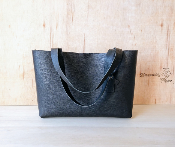 【姫路レザー】A4がしっかり入るノーブルトートバッグ（手縫い/シンプル/肩掛け/メンズ/レディース/仕事）ブラック 3枚目の画像