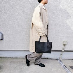 【姫路レザー】A4がしっかり入るノーブルトートバッグ（手縫い/シンプル/肩掛け/メンズ/レディース/仕事）ブラック 19枚目の画像