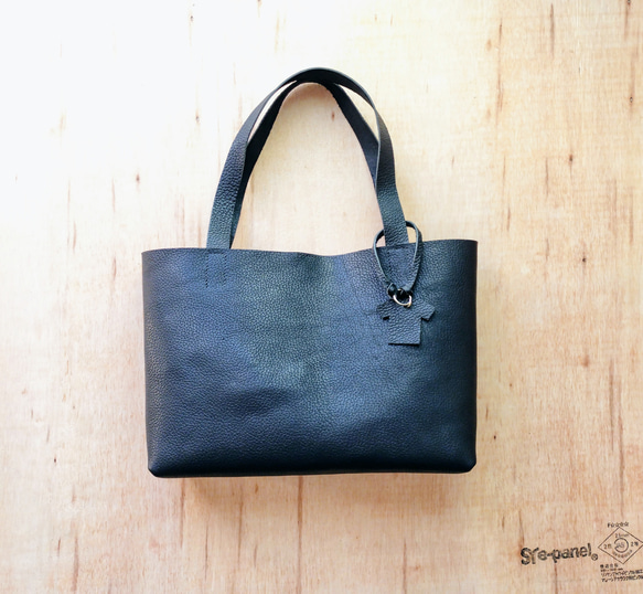 【姫路レザー】A4がしっかり入るノーブルトートバッグ（手縫い/シンプル/肩掛け/メンズ/レディース/仕事）ブラック 5枚目の画像